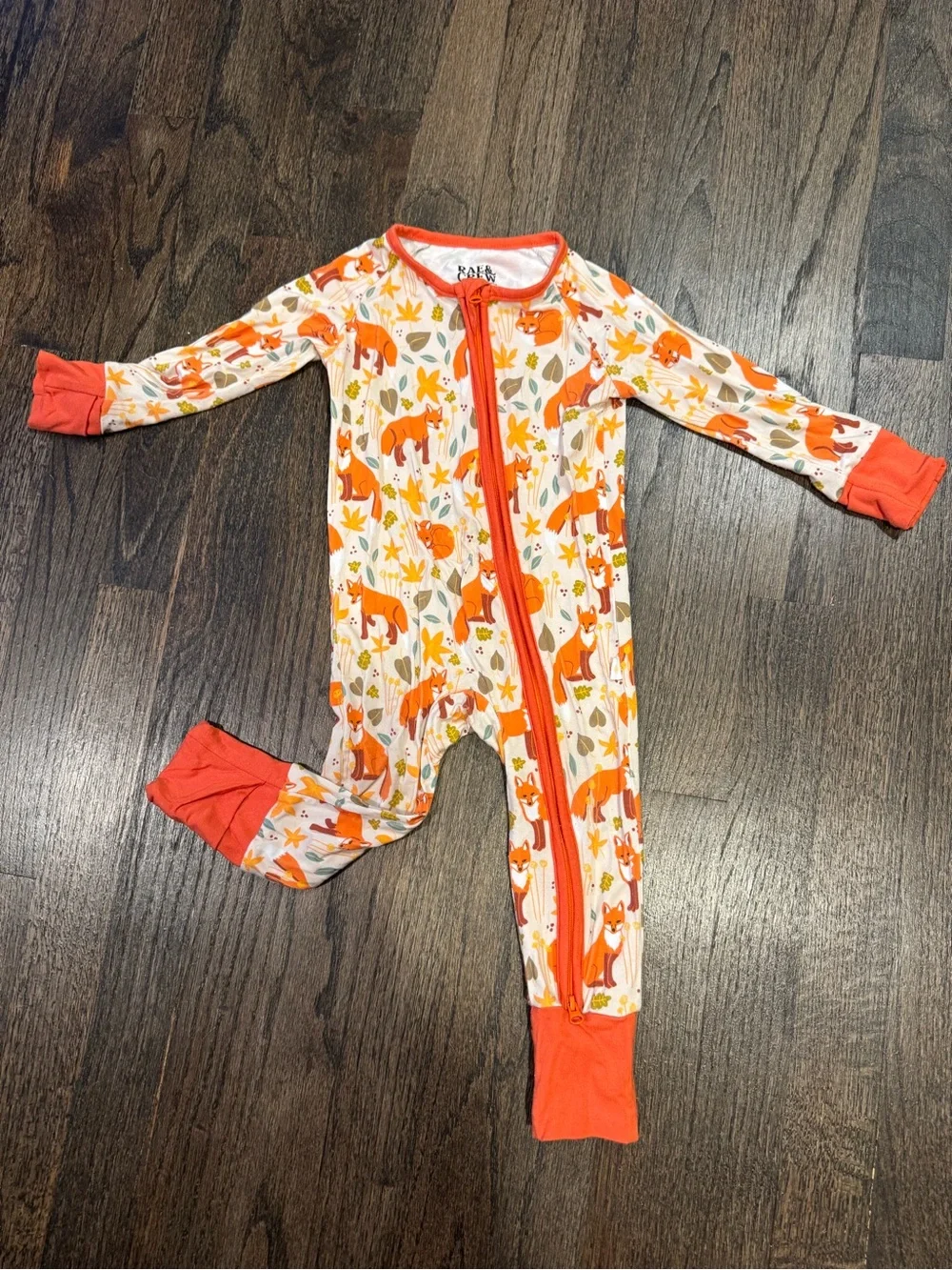 Rae & Crew bamboo double zip fox print pajama size 6-12 months